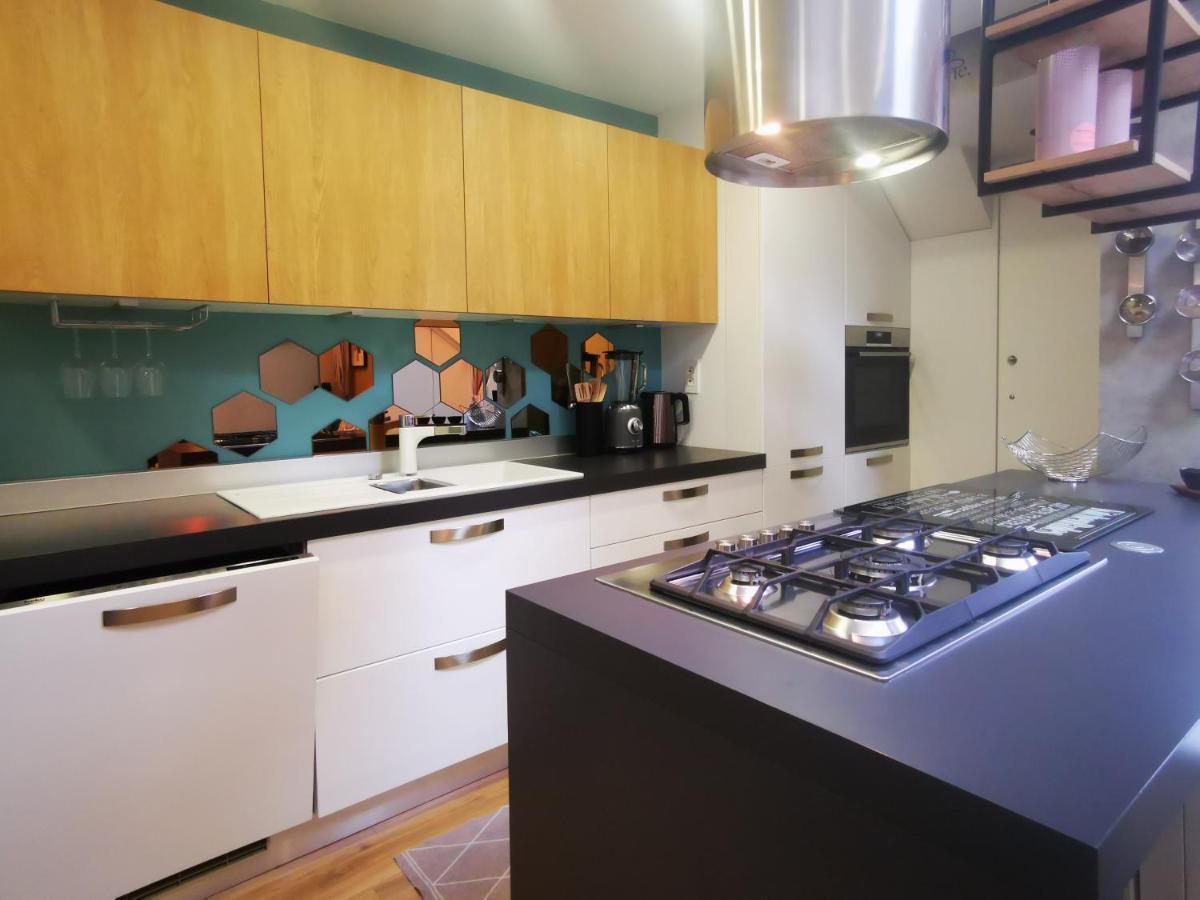 Apartment Keleia ツェリェ エクステリア 写真